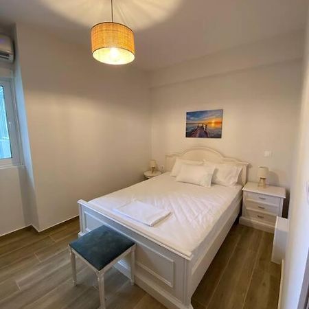 Sea Through Apartment Anavissos Ανάβυσσος Εξωτερικό φωτογραφία